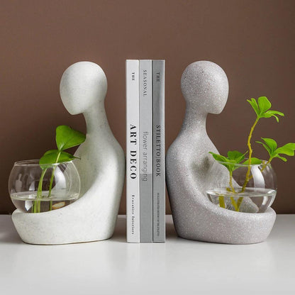 Luminous Propagation Vessels